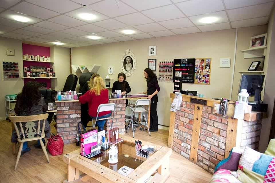 Feminine Touch Salon